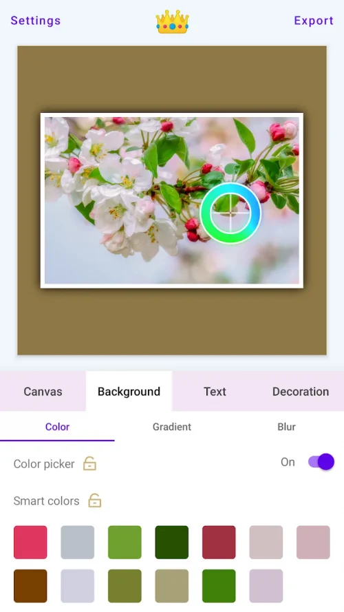 White Border: Square Fit Photo